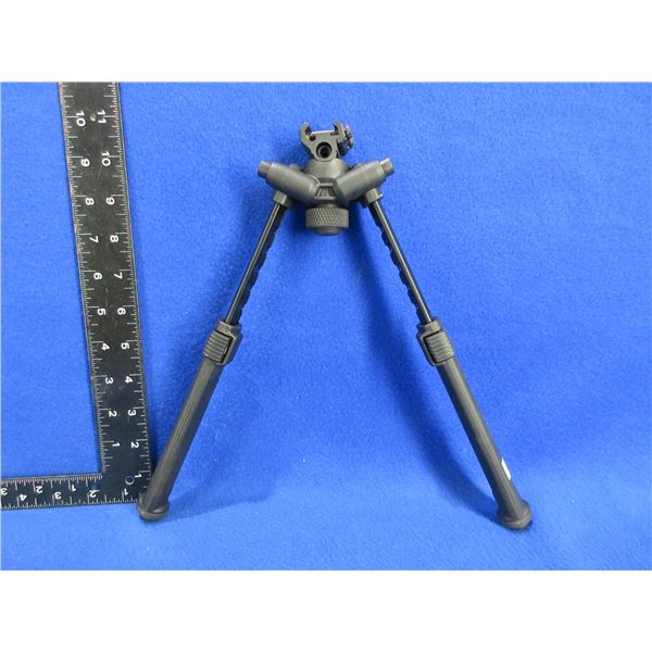 Magpul Bipod - Picatinny Attachment, Pivot & Transverse