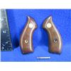 Image 1 : Smith & Wesson J Frame Round Butt Wood Grips