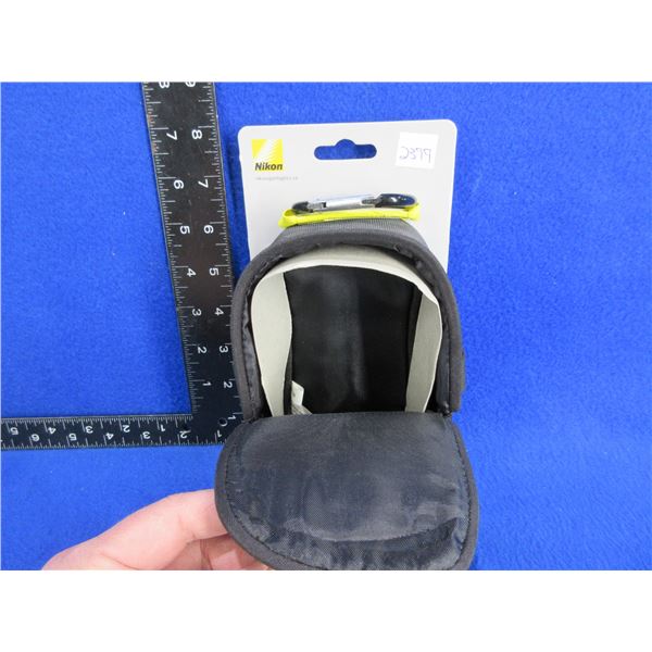 NEW - Nikon SnapPack Magnetic Open & Close Case