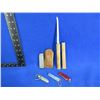 Image 1 : 4 Knives and a Sharpening Stone with Sheath