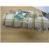 Image 1 : NEW:  MEN'S PLAID SHIRT (SIZE LARGE)