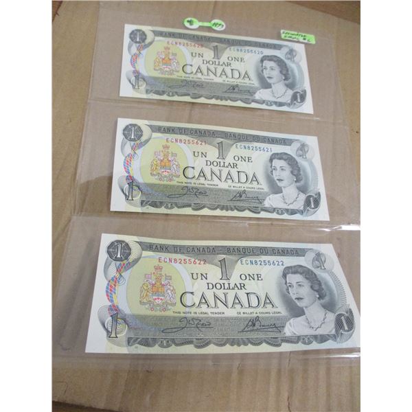 1973 SEQUENTIAL SERIAL NUMBER UNCIRCULATED CANADA DOLLAR BILLS