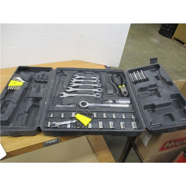TOOL SET (INCOMPLETE)