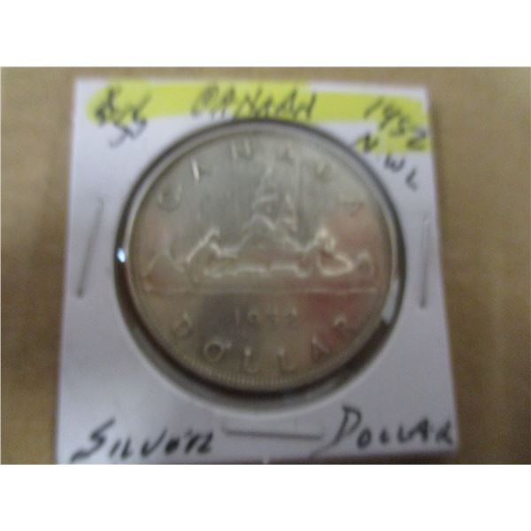 1952 NO WATERLINE CANADA SILVER DOLLAR