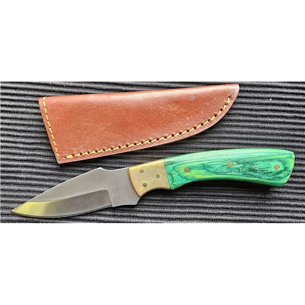 8  EMERALD WOOD SKINNER