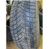 Image 3 : 3 Michelin 275/65R18 tires on 6 bolt rims