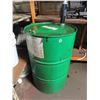 Image 1 : 45 gallon oil barrel with pump
