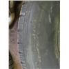 Image 2 : Cooper discoverer 255/70R16 tire