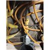 Image 3 : 2 ratchet straps, extension cord, trouble light and air hose