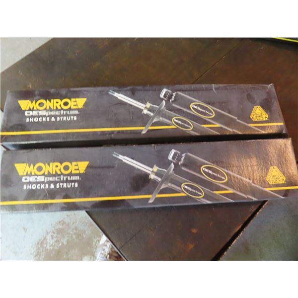 NIB pair of Monroe shocks - Part #37315