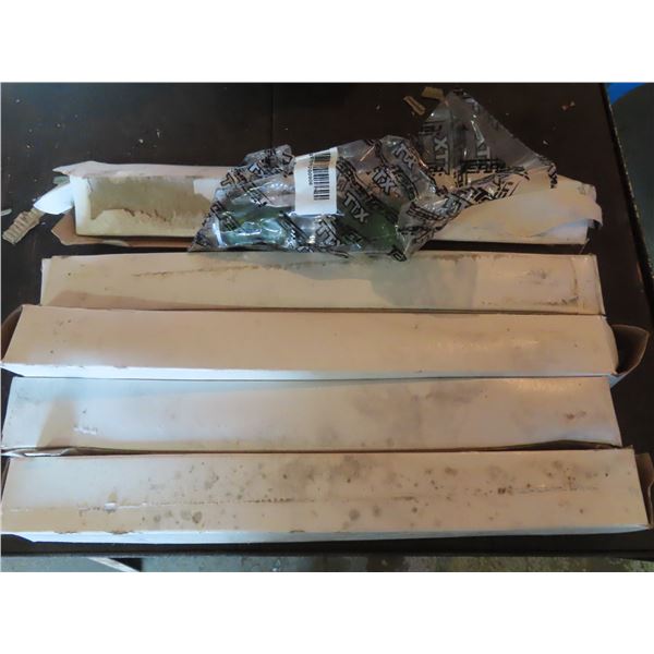 NIB 5 assorted sway bar links - Part #MEV195, #MEV80648, #TXK5342, #MK80033