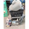 Image 5 : Powerfist 120V Mig welder with cart and welding masks