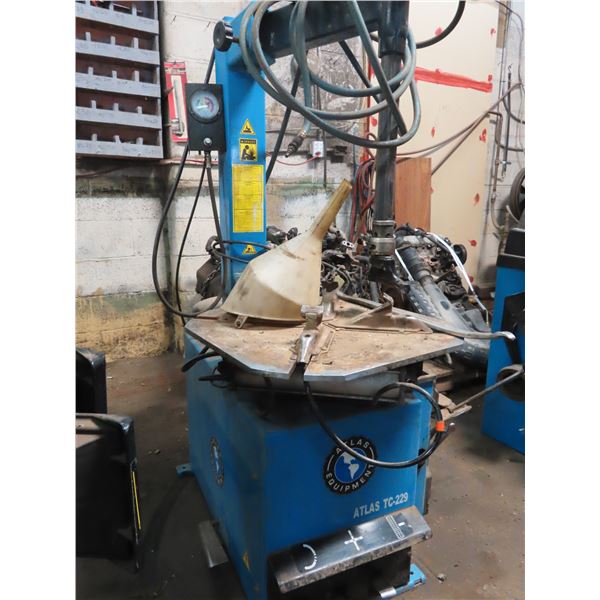 Atlas Equipment TC-229 tire changer