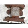 Image 2 : Ford Y block ECB-9425-B 4BBL intake manifold