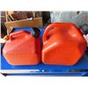 Image 1 : 2 small jerry cans