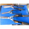 Image 1 : 3 pairs of garden shears