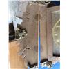 Image 2 : wind up antique clock ( has key ) some damage as shown