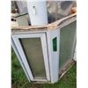 Image 5 : bay window 53 x 39.25 x 17