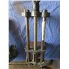 Image 1 : wood working vise