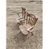 Image 2 : 2 Wooden chairs