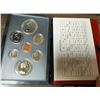 Image 3 : 1978 Double Dollar Prestige Specimen Set. The Silver Dollar commemorates the Commonwealth Games in E