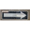 Image 1 : arrow highway sign