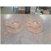 Image 2 : 2 pink florentine depression glass cups & saucers