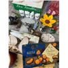 Image 3 : MISC LOT CRAFTING FIGURINES SHELLS ETC