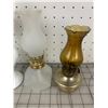Image 2 : VINTAGE LOT OF MINI OIL LAMPS