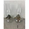 Image 1 : PAIR OF OIL LAMPS