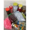 Image 2 : LOT OF VINTAGE CRAFTING BEADS