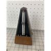 Image 2 : VINTAGE WORKING METRONOME GERMANY