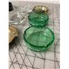 Image 2 : LOT OF MOSTLY VINTAGE ADVERTISING ASHTRAYS