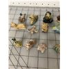 Image 2 : LOT OF 24 RED ROSE TEA FIGURINES ALL DIFFERENT