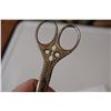 Image 2 : Ornate German Scissor