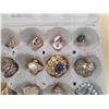 Image 3 : egg carton of jewelry