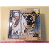 Image 1 : Mcfarlane figure joe thornton series 2