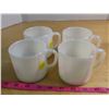 Image 1 : 3 pyrex cups