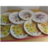 Image 1 : 8 melmac plates