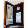 Image 3 : 2004 "The Proud Polar bear" limited edition, Stamp and Coin set - Canadian sterling silver 2 dollar 
