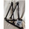 Image 1 : Polaris LH arm suspension lower RH a-arms