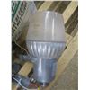 Image 2 : 2 large security lights - 1 for parts