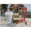 Image 1 : wine corker and wine making supplies