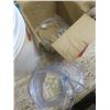 Image 2 : wine corker and wine making supplies