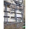 Image 3 : 2 pairs of folding table legs