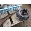 Image 2 : 2 large insulators