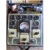 Image 2 : testing kit for vacuum tubes