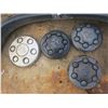 Image 2 : Dodge Dakota hubcaps and wheel mouldings