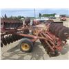 Image 2 : Massey Ferguson 20ft tandem disc