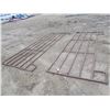Image 3 : 2 cattle gates - 12ft